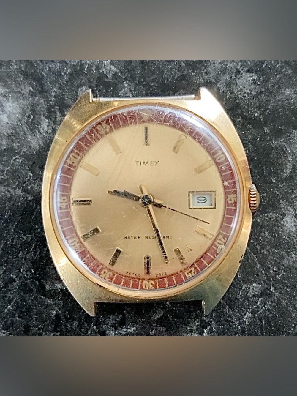 1972 Timex Calendar Watch Red Accent Ring 2572 For Parts